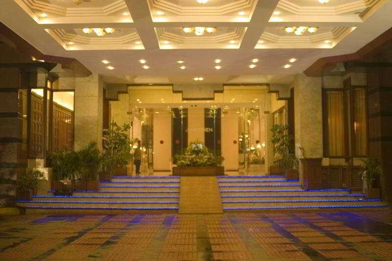 Le Meridien Бангалор Екстериор снимка