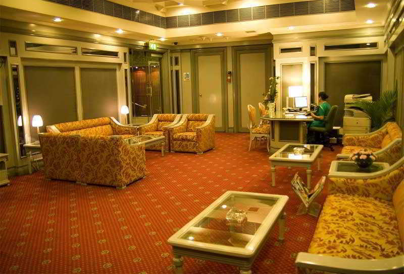 Le Meridien Бангалор Екстериор снимка