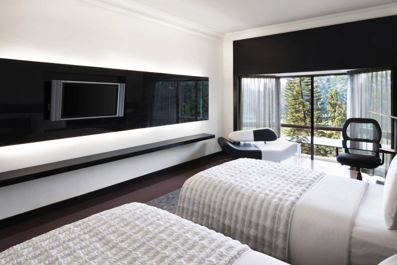Le Meridien Бангалор Екстериор снимка
