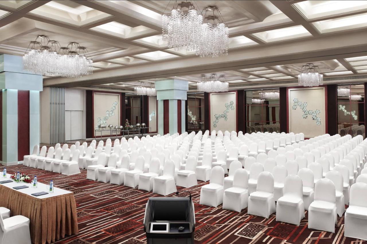 Le Meridien Бангалор Екстериор снимка